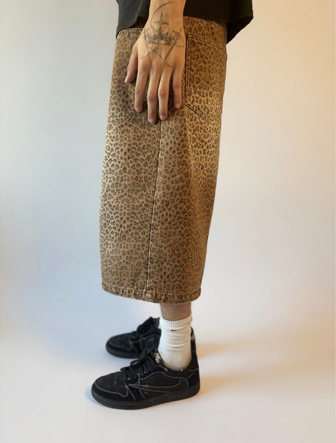E3T LEOPARD BAGGY JORTS (PRE ORDER)